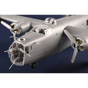 Hobbyboss 81775 1/48 US B-24D Liberator