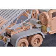 Hobby Boss 84572 1/35 GAZ-AAA with BM13/16 Katyusha