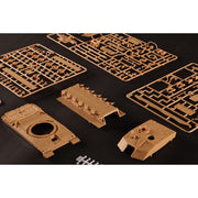 HobbyBoss 1/48 British Challenger II MBT Plastic Model Kit