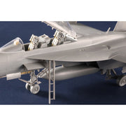 HobbyBoss 1/48 F/A-18F Super Hornet VFC-12 Plastic Model Kit