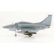 Hobby Master 1435 1/72 Douglas A-4F Skyhawk USMC VMA-142 Flying Gators, MB16, 1984