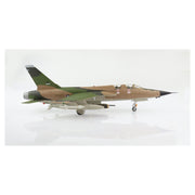 Hobby Master HA2551 1/72 F-105F Thunderchief 63-8301 Flown by Lt Col Leo Thorsness