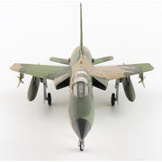 Hobby Master 2554 1/72 EF-105F Jinkin Josie 63-8301 355th TFW 357th TFS Thailand 1968