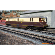 Hornby R30384 RailRoad Plus GWR Bo-Bo No. 34 Parcels Car (Era 3)