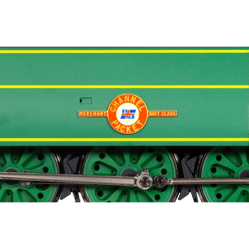Hornby R30399SS SR Merchant Navy Class 21C1 Channel Packet with Steam Generator