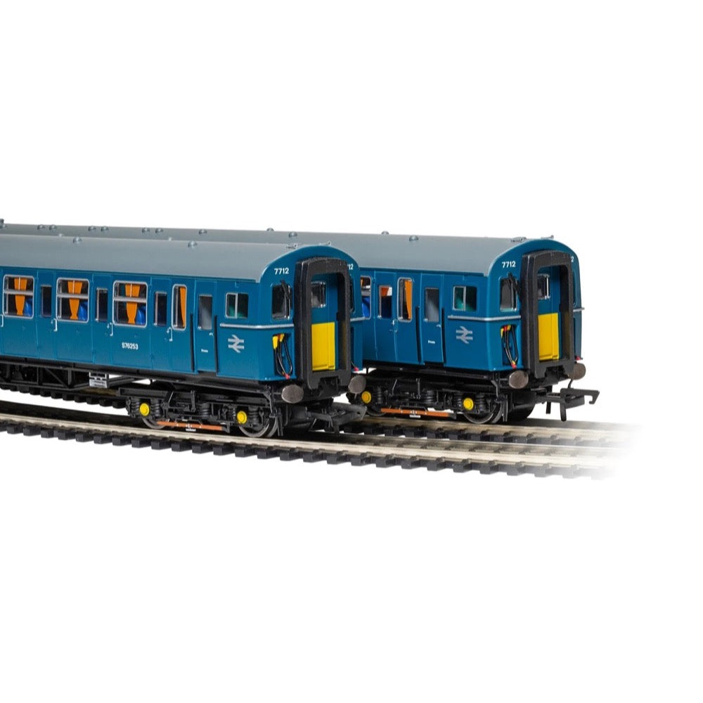 Hornby R30447 OO BR - Class 423 - 7712 4 VEP Train Pack