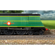 Hornby R3860 OO BR Merchant Navy Class 4-6-2 35012 United States Lines Era 4 Locomotive
