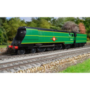 Hornby R3860 OO BR Merchant Navy Class 4-6-2 35012 United States Lines Era 4 Locomotive