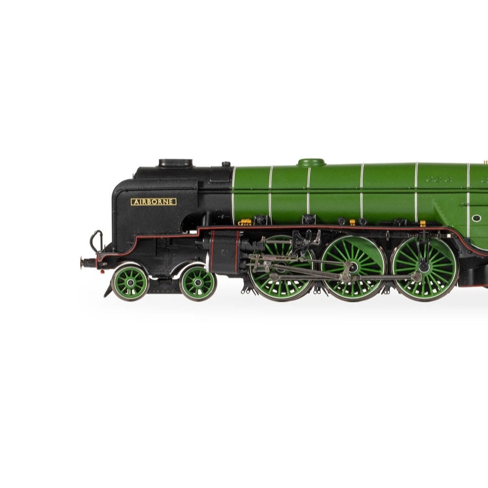 Hornby R3974 OO LNER Thompson Class A2/3 4-6-2 511 Airborne