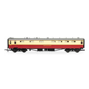 Hornby R40470 OO BR - Kitchen and Buttery Car & Composite Restaurant White Horse - Coach Twin Pack