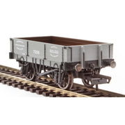 Hornby R60093 OO 3 Plank Wagon T. Burnett