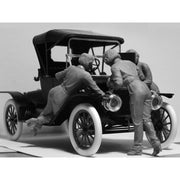 ICM 24009 1/24 American Mechanics 1910s
