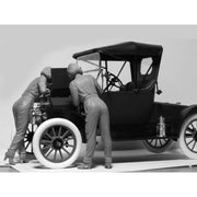 ICM 24009 1/24 American Mechanics 1910s
