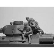 ICM 35368 1/35 T-34-76 with Soviet Tank Riders