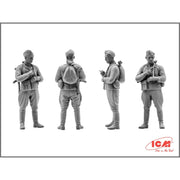ICM 35541 1/35 Soviet Soldier Set May 1945