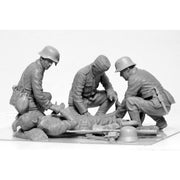 ICM 35620 1/35 WWII German Military Medical Personnel 4823044409778