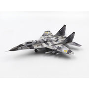 ICM 72143 1/72 Radar Hunter Mikoyan MiG-29 9-13 Ukrainian Fighter with HARM Missiles