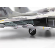ICM 72143 1/72 Radar Hunter Mikoyan MiG-29 9-13 Ukrainian Fighter with HARM Missiles