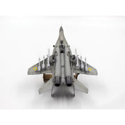 ICM 72143 1/72 Radar Hunter Mikoyan MiG-29 9-13 Ukrainian Fighter with HARM Missiles