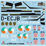 Italeri 1/48 Cessna 172 Skyhawk II 1987 Landing on Red Square