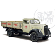 Italeri 3960 1/24 Opel Blitz Classic