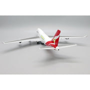 JC Wings XX20048 1/200 Qantas Boeing 747-400(ER) "Wallabies Livery" Reg/ VH-OEI