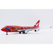 JC WINGS XX20377 1/200 Qantas Boeing 747-400 Wunala with GE engine Reg VH-OEJ With Stand