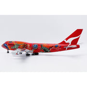JC WINGS XX20377 1/200 Qantas Boeing 747-400 Wunala with GE engine Reg VH-OEJ With Stand