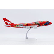 JC WINGS XX20377 1/200 Qantas Boeing 747-400 Wunala with GE engine Reg VH-OEJ With Stand