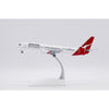 JC Wings XX20393 1/200 Qantas Boeing 737-400 "Port Pirie" Reg: VH-TJZ With Stand