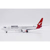JC Wings XX20393 1/200 Qantas Boeing 737-400 "Port Pirie" Reg: VH-TJZ With Stand