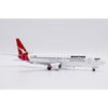 JC Wings XX20393 1/200 Qantas Boeing 737-400 "Port Pirie" Reg: VH-TJZ With Stand