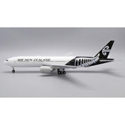 JC Wings JC2ANZ0030 1/200 Air New Zealand Boeing 777-200ER ZK-OKF
