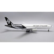 JC Wings JC2ANZ0030 1/200 Air New Zealand Boeing 777-200ER ZK-OKF