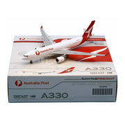 JC Wings 40194 1/400 Qantas Freight Airbus A330-200P2F VH-EBF with Antenna