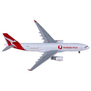 JC Wings 40194 1/400 Qantas Freight Airbus A330-200P2F VH-EBF with Antenna