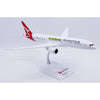 JC wings XX20568A 1/200 Qantas Boeing 787-9 Dreamliner "Go Australia" Reg: VH-ZNH "Flaps Down" With Stand