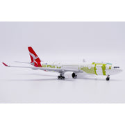 JC Wings XX40244 1/400 Qantas Freight Airbus A330-200(P2F) "Bare metal" Reg: VH-EBF With Antenna