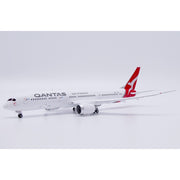 JC Wings XX40367A 1/400 Qantas Boeing 787-9 Dreamliner Reg: VH-ZNF With Antenna 'Flaps Down'