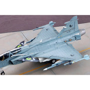 Kitty Hawk 80118 1/48 Jas-39B/D Gripen