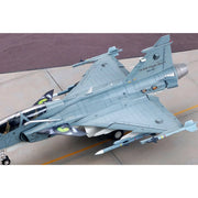 Kitty Hawk 80118 1/48 Jas-39B/D Gripen