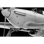 Kotare 32015 1/32 K32015 Kotare 1/32 Hurricane Mk.I (Early)
