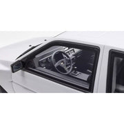 Kyosho 1/18 Toyota Sprinter Trueno AE86 Khyzyl Saleem White