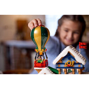 LEGO 10339 Icons Santa's Post Office