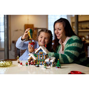 LEGO 10339 Icons Santa's Post Office