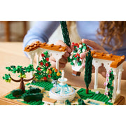 Lego 10359 Icons Fountain Garden