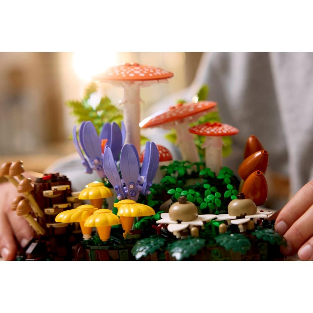LEGO Woodland Mushrooms