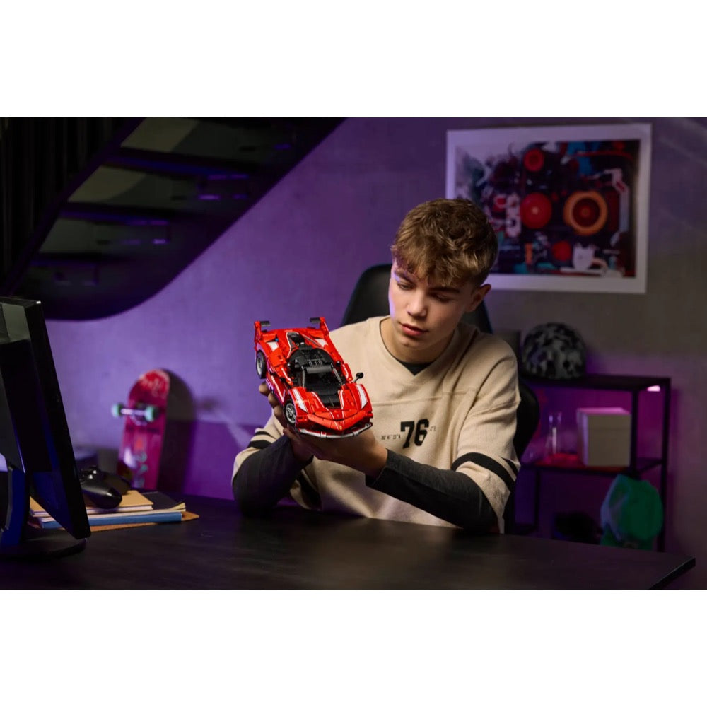 LEGO 42212 Technic Ferrari FXX K