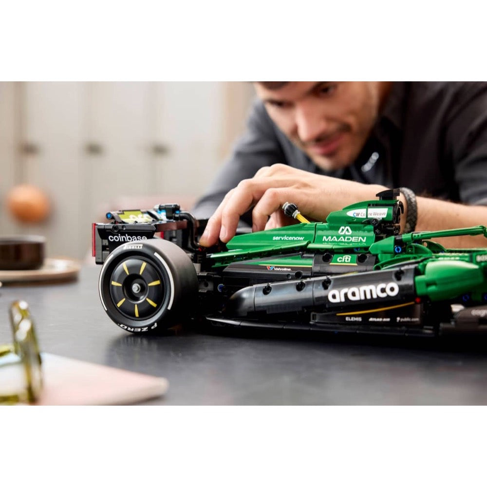 Lego Aston Martin Aramco AMR25 F1 Car