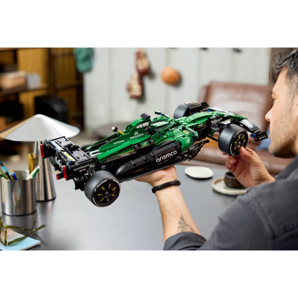 Lego Aston Martin Aramco AMR25 F1 Car